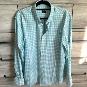 Johnnie-o Performance dress Shirt XL
Blue and white long sleeve